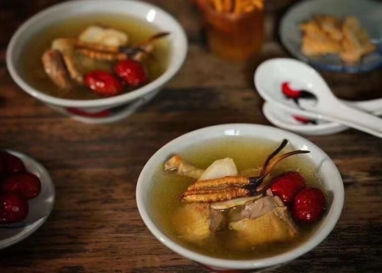 <a href=http://www.cyts-zx.com/chifa/ target=_blank class=infotextkey>冬蟲夏草的吃法</a>